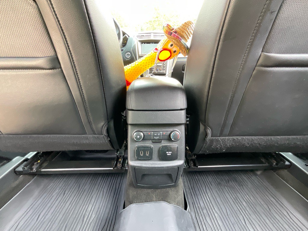 2018 Ford Explorer Image 34