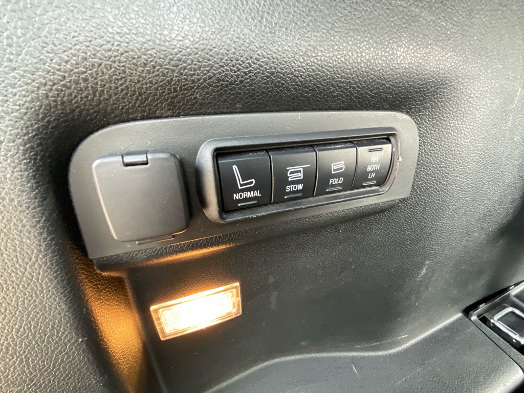 2018 Ford Explorer Image 41