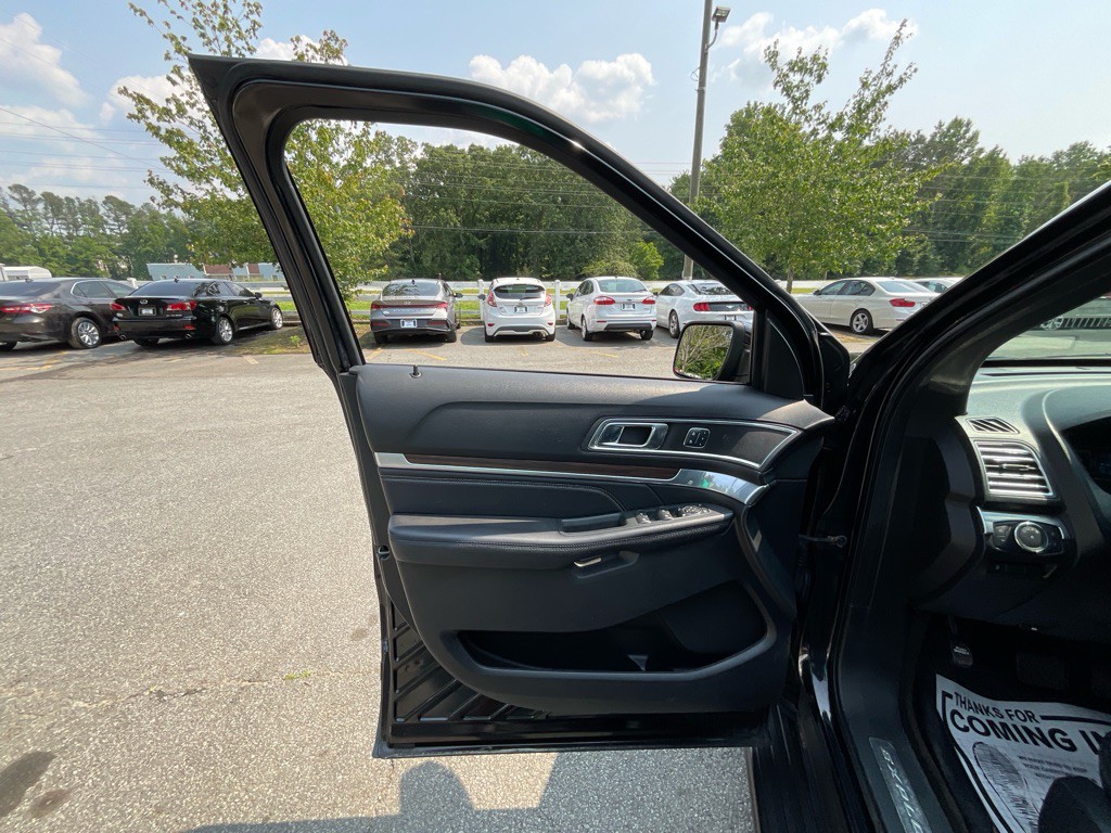 2018 Ford Explorer Image 43