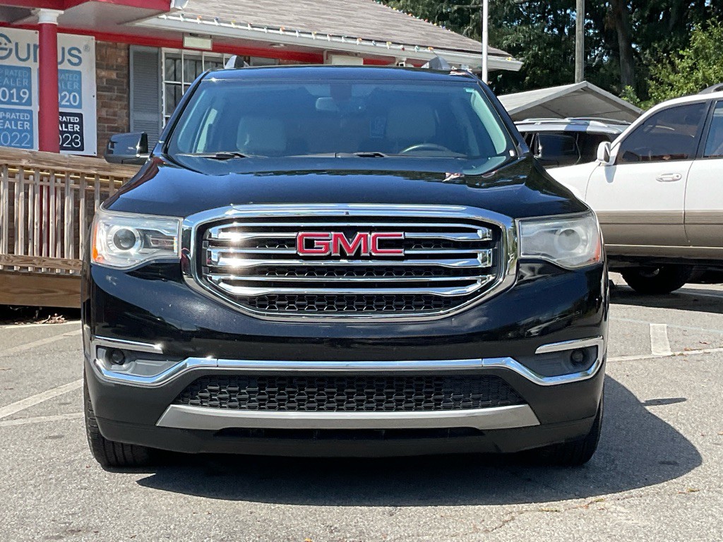 2017 GMC Acadia Image 2