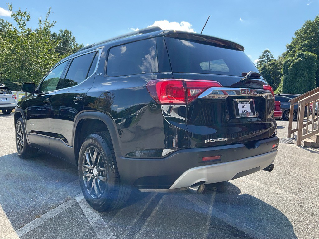 2017 GMC Acadia Image 7