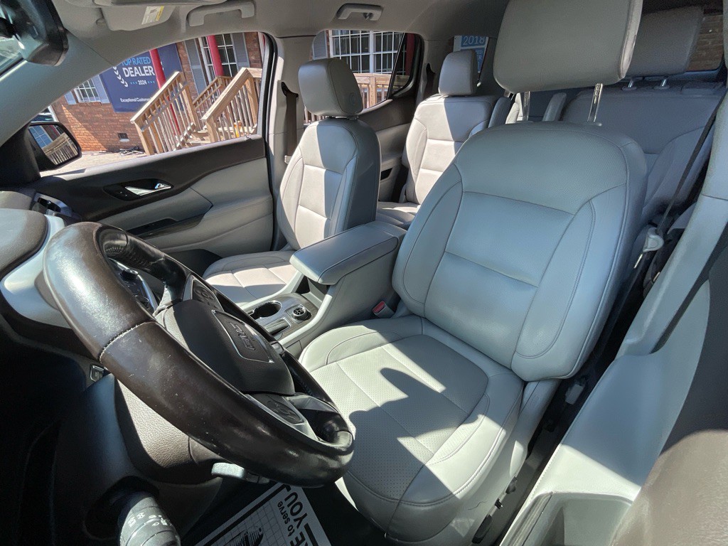 2017 GMC Acadia Image 17