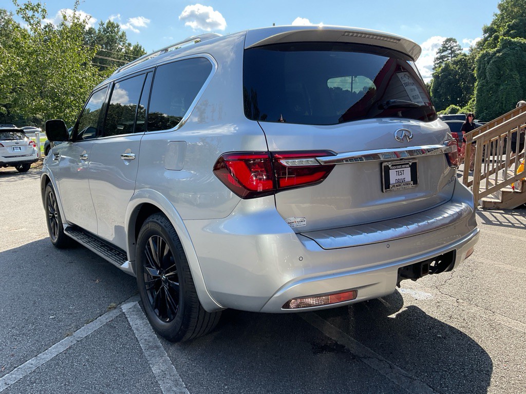 2020 INFINITI QX80 Image 7