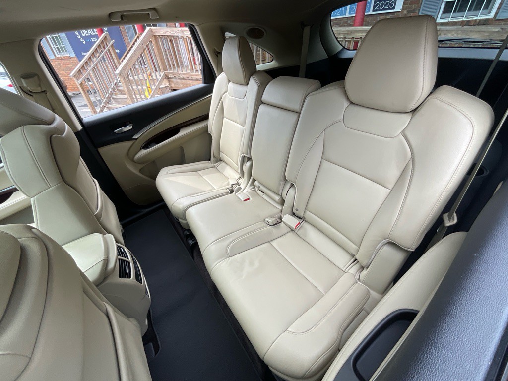 2017 Acura MDX Image 30