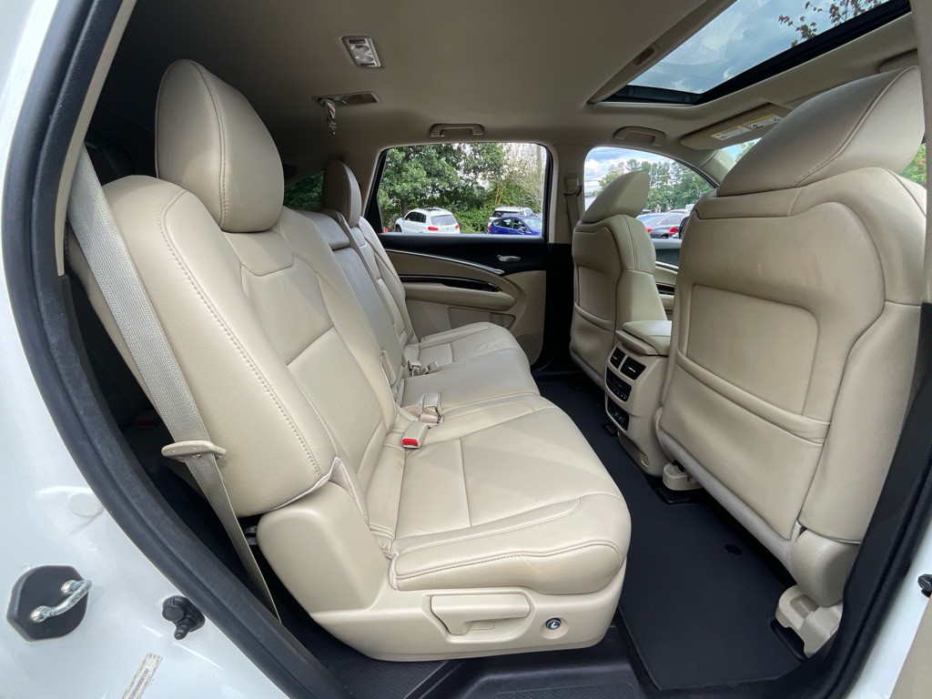 2017 Acura MDX Image 31