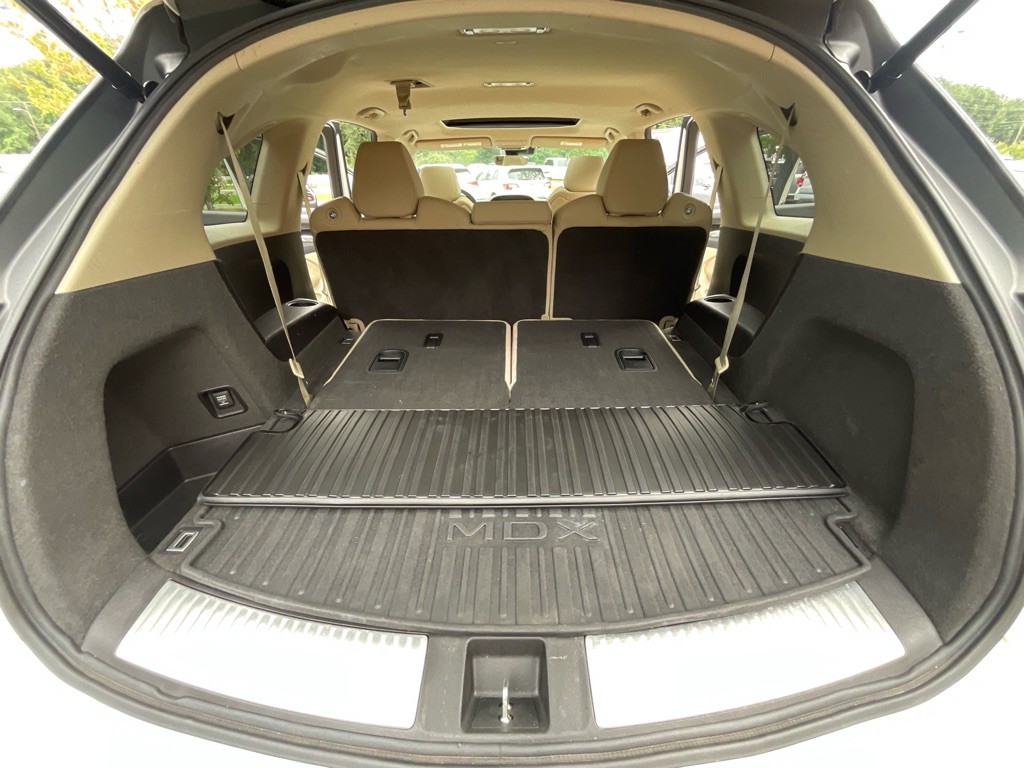 2017 Acura MDX Image 40