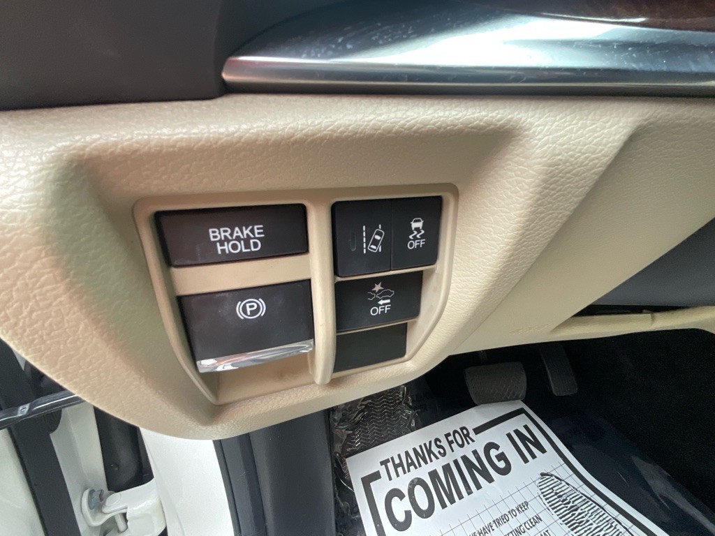 2017 Acura MDX Image 45