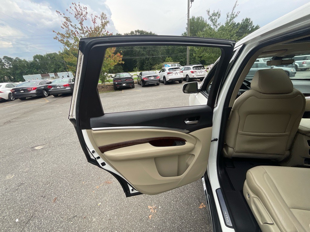 2017 Acura MDX Image 46