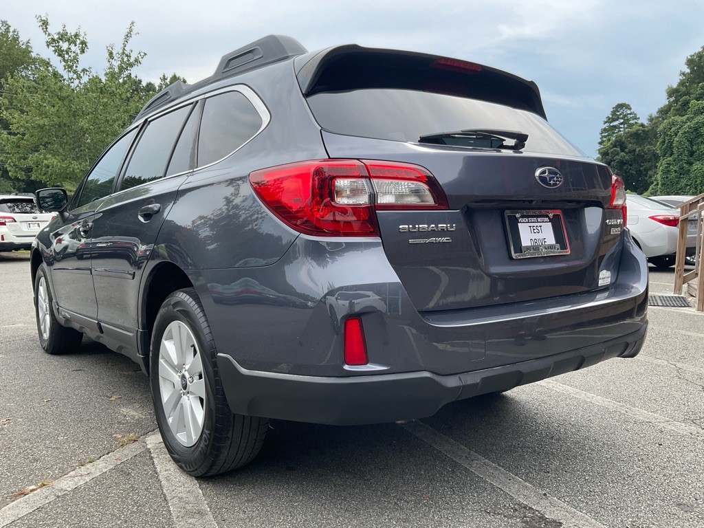 2017 Subaru Outback Image 7
