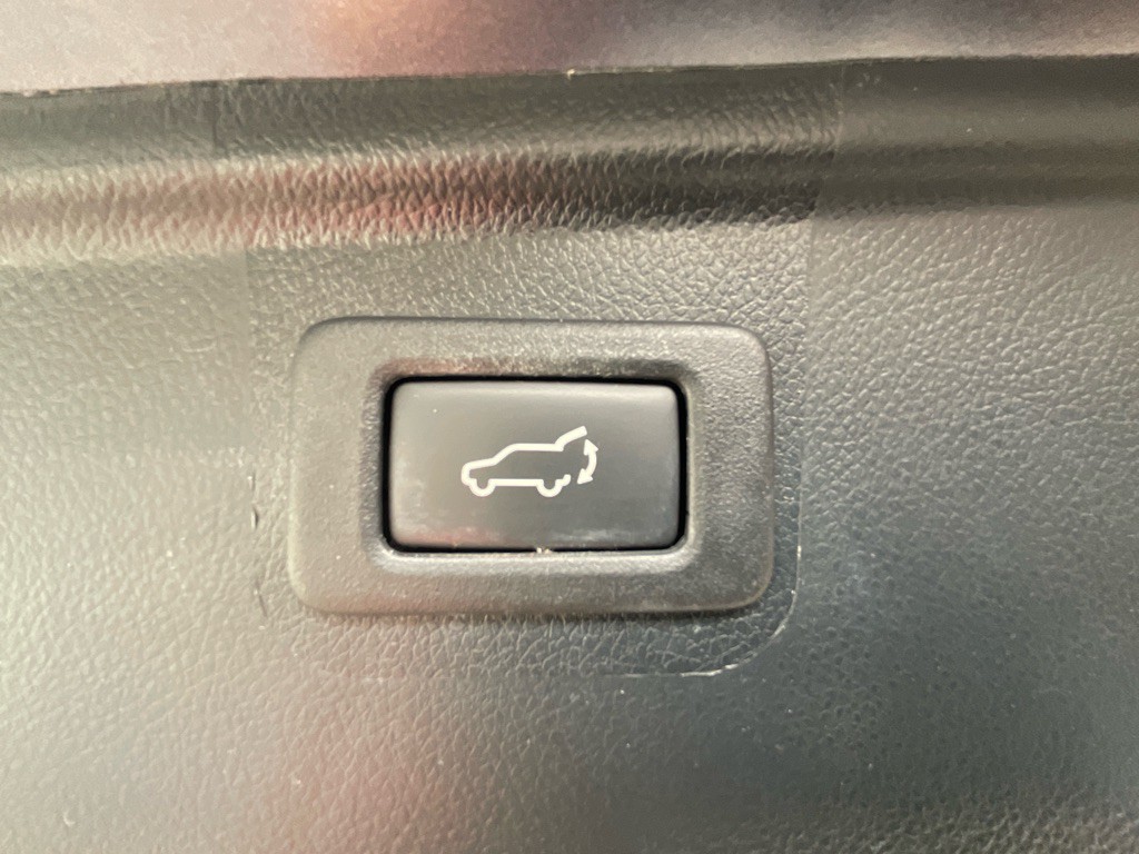 2017 Subaru Outback Image 40