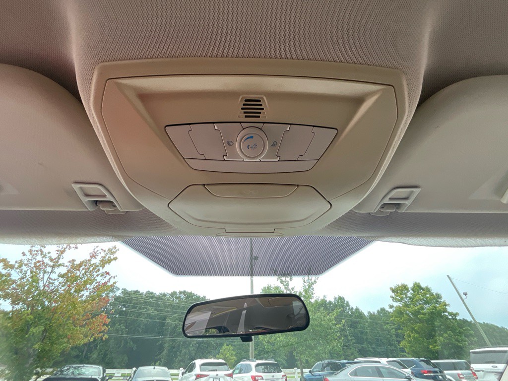 2015 Ford Focus Image 25