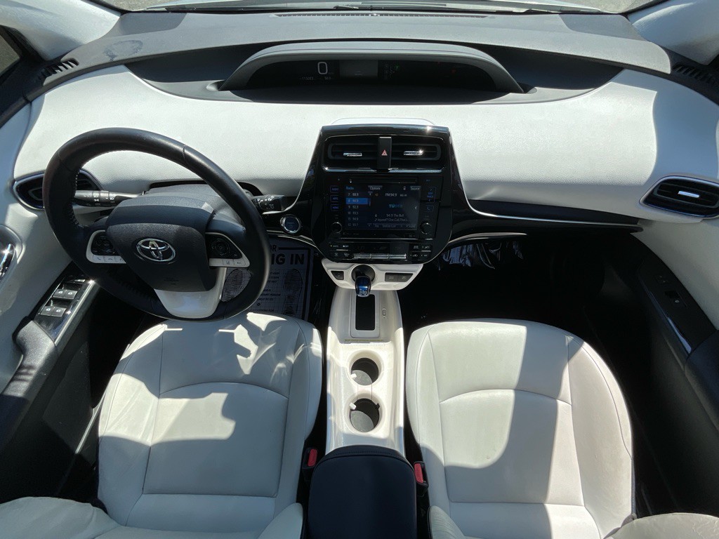 2017 Toyota Prius Image 21