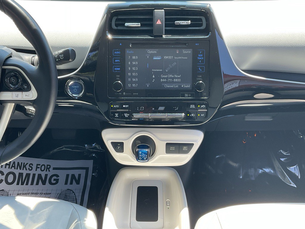 2017 Toyota Prius Image 22