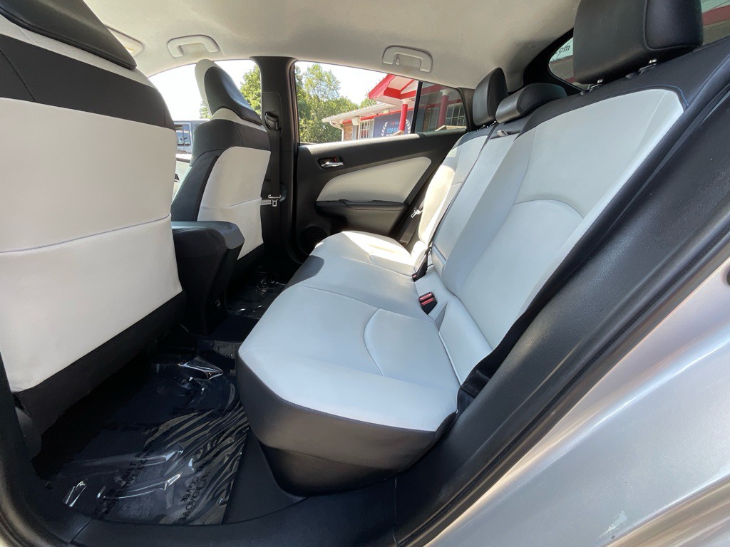 2017 Toyota Prius Image 27