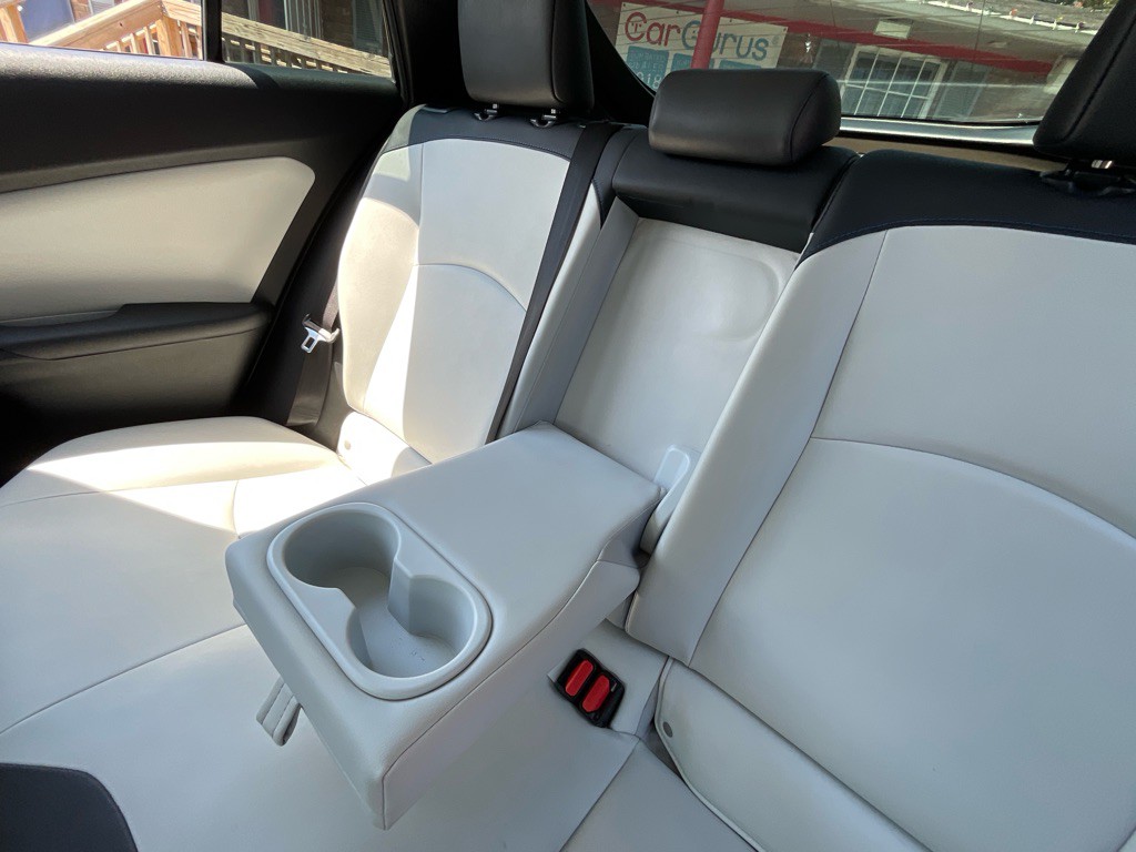 2017 Toyota Prius Image 33