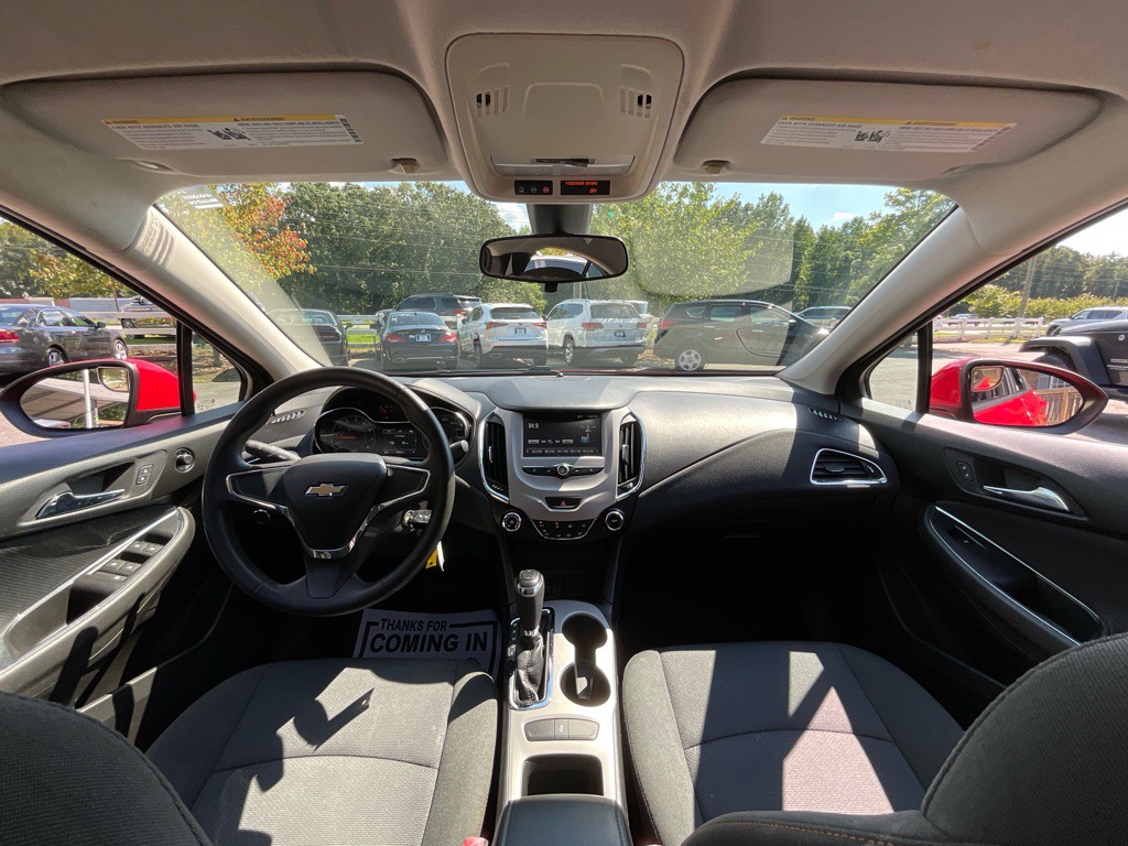 2018 Chevrolet Cruze Image 19