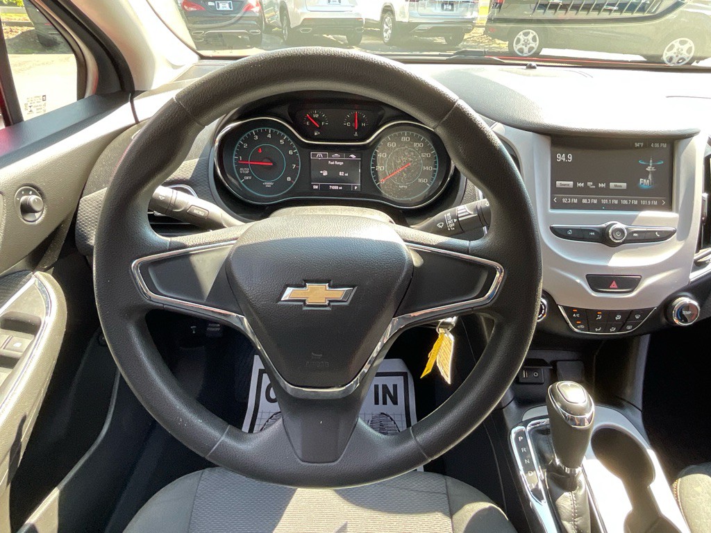 2018 Chevrolet Cruze Image 22