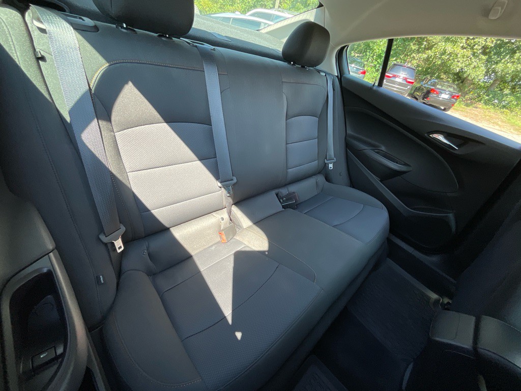 2018 Chevrolet Cruze Image 31
