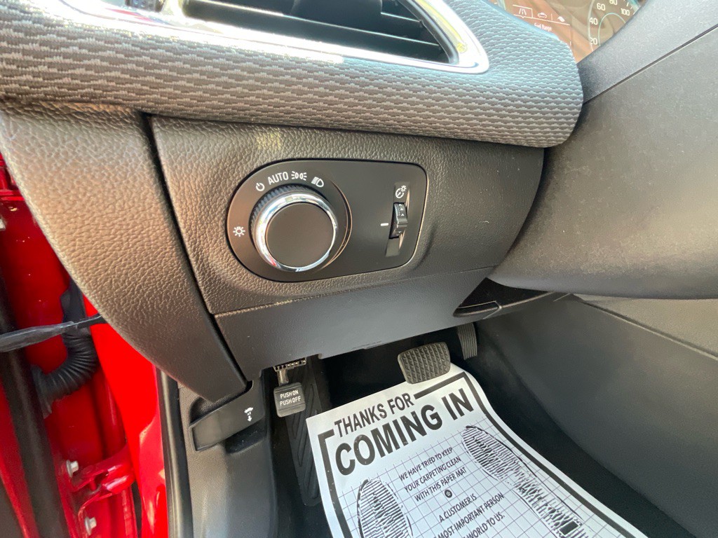 2018 Chevrolet Cruze Image 37