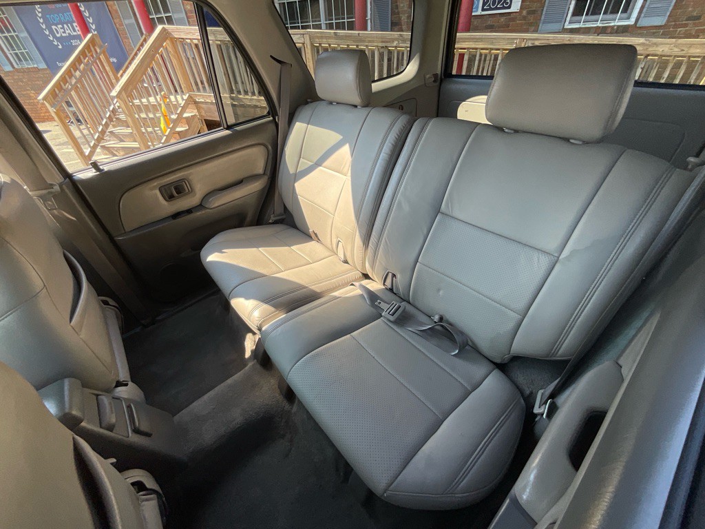 2001 Toyota 4Runner Image 28
