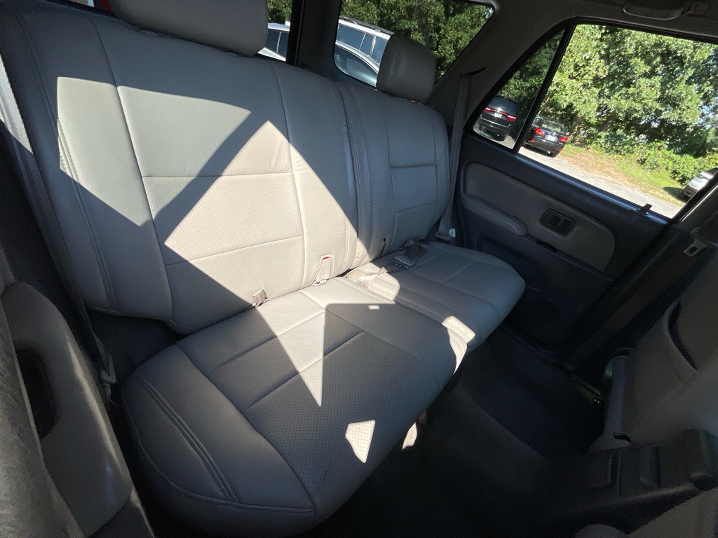 2001 Toyota 4Runner Image 31