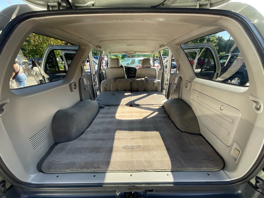 2001 Toyota 4Runner Image 36