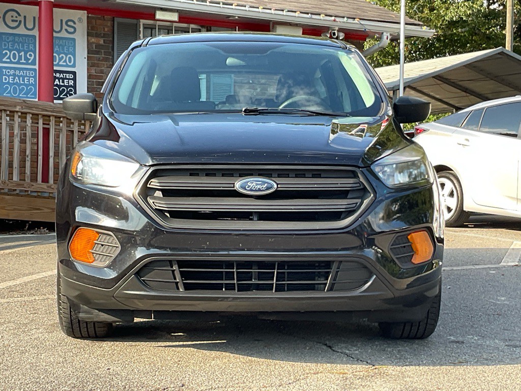 2019 Ford Escape Image 2