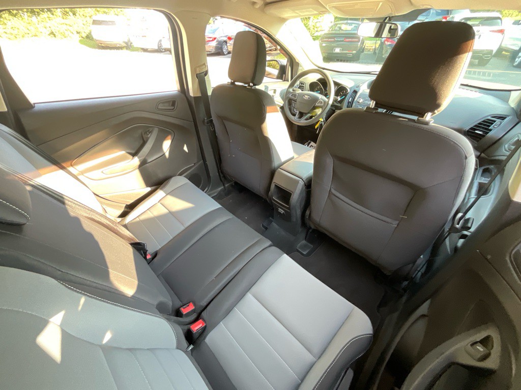2019 Ford Escape Image 30