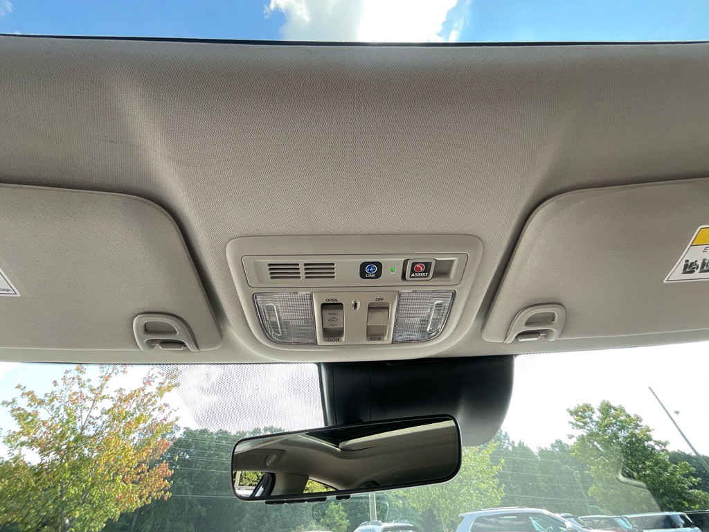 2019 Honda Insight Image 28