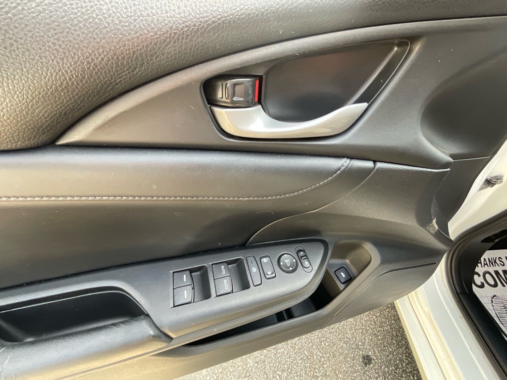2019 Honda Insight Image 41