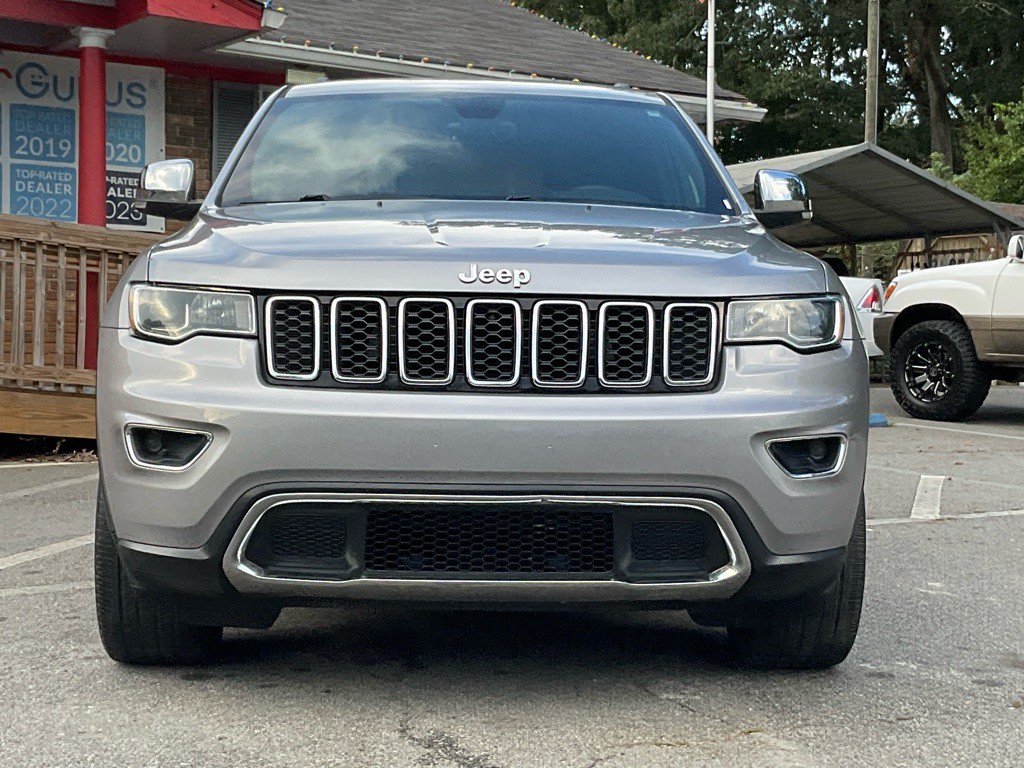 2017 Jeep Grand Cherokee Image 2