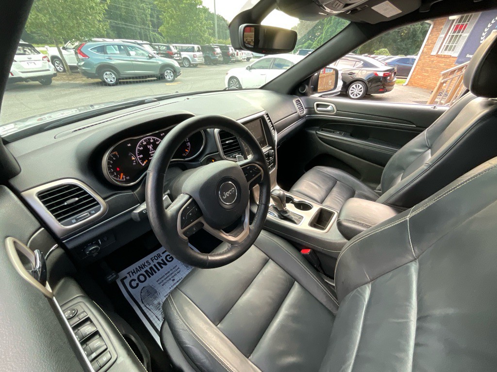 2017 Jeep Grand Cherokee Image 14