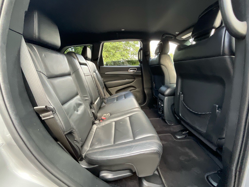 2017 Jeep Grand Cherokee Image 29