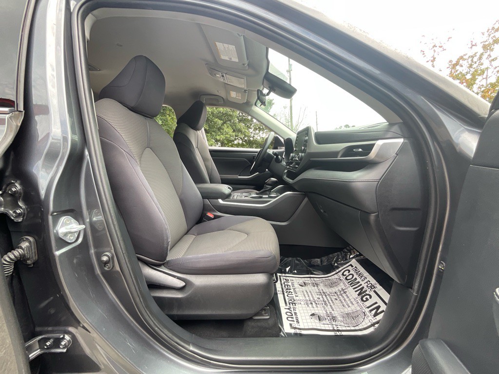 2020 Toyota Highlander Image 16