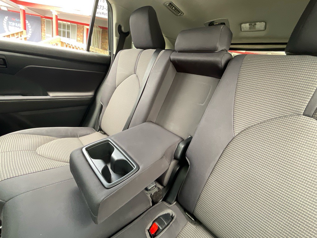 2020 Toyota Highlander Image 32
