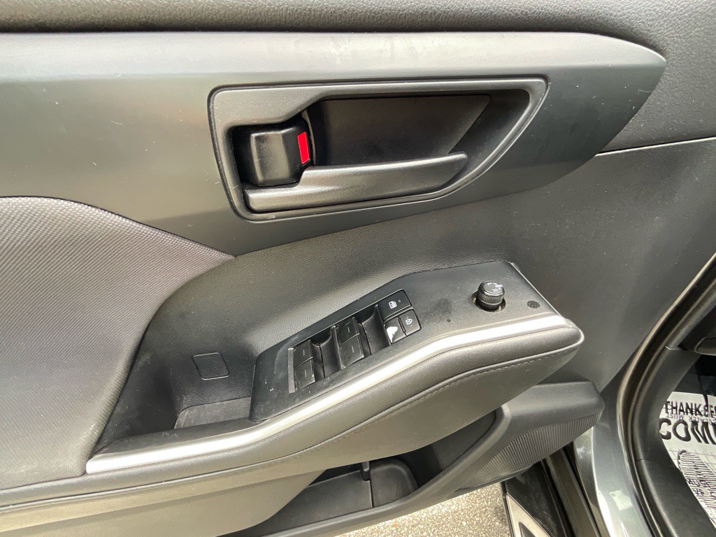 2020 Toyota Highlander Image 40