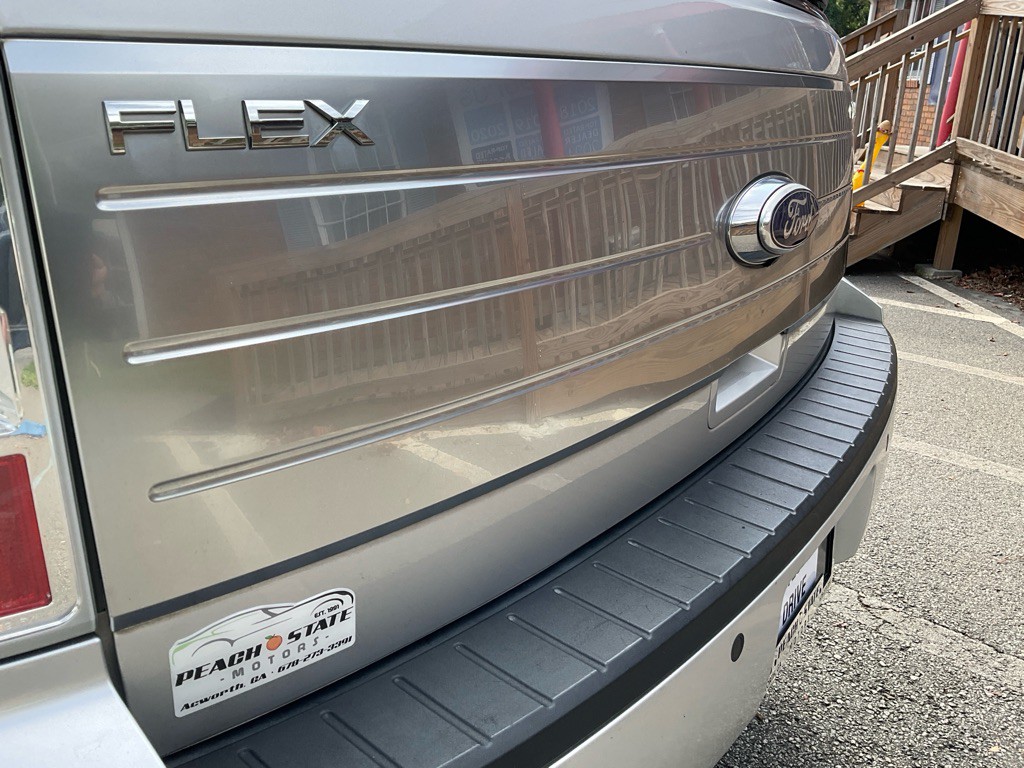 2011 Ford Flex Image 9