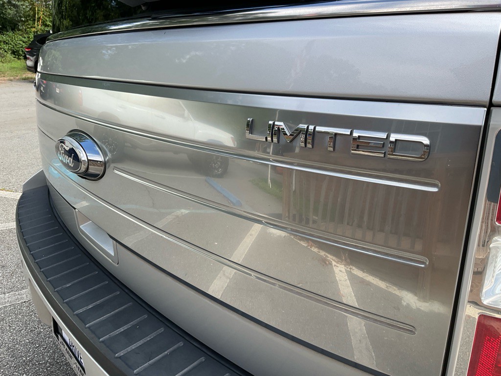 2011 Ford Flex Image 10
