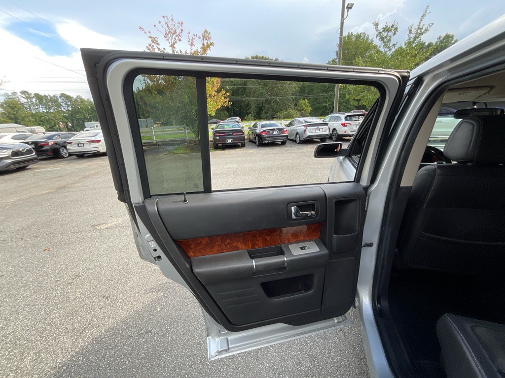 2011 Ford Flex Image 44