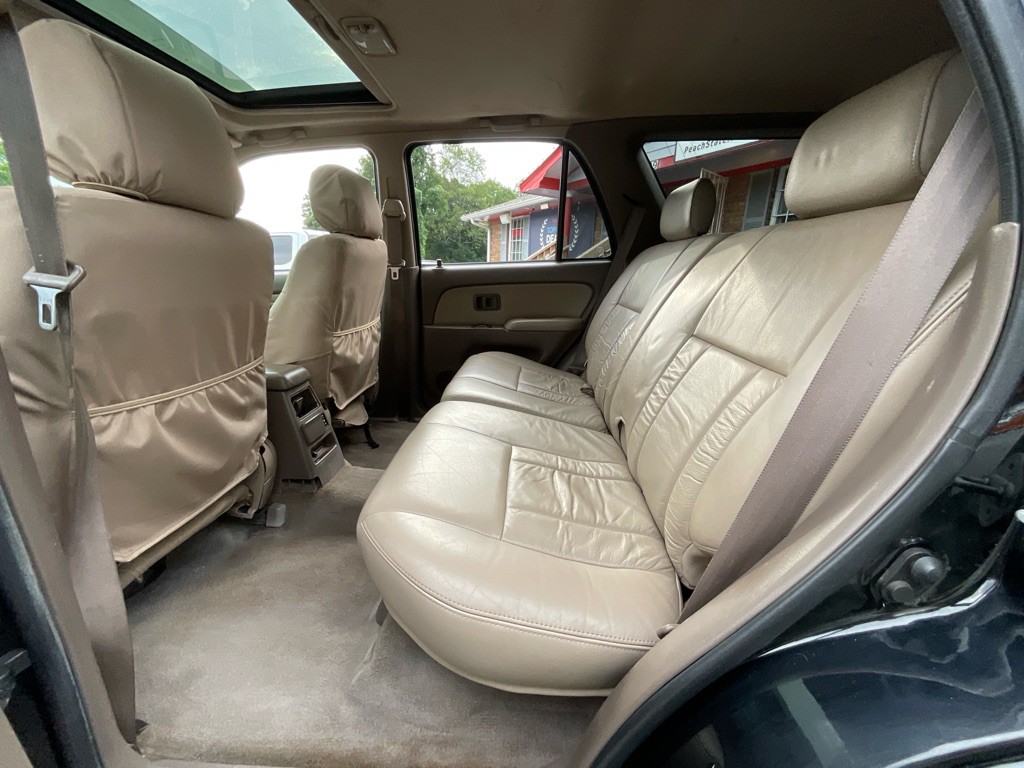 1996 Toyota 4Runner Image 28