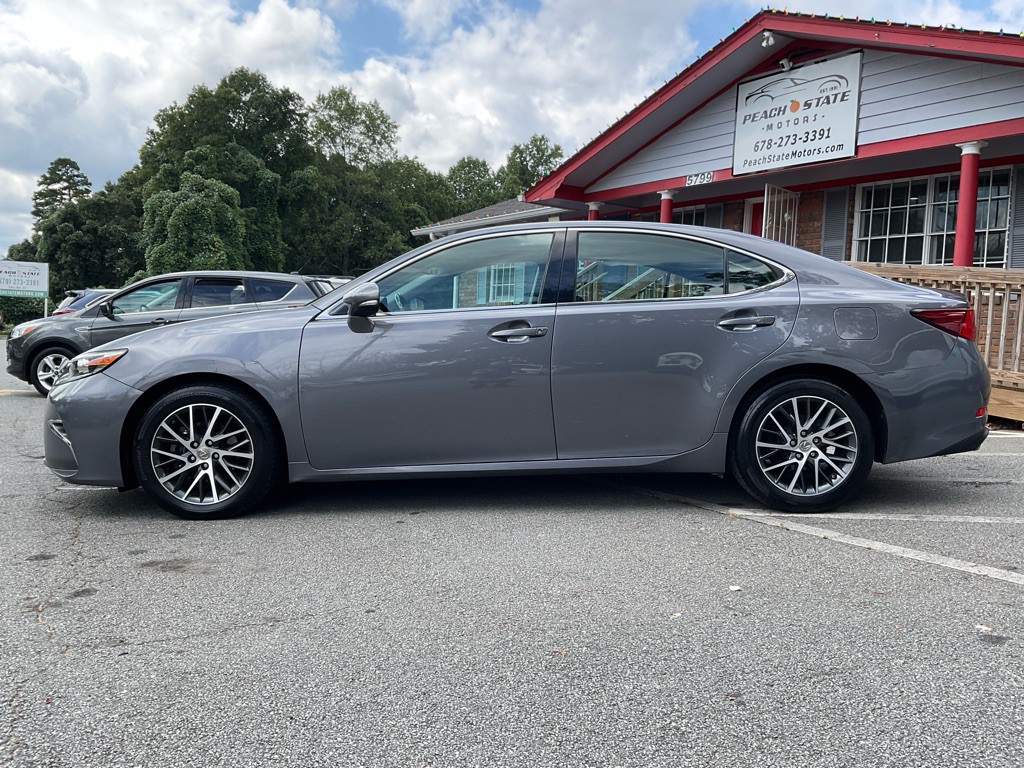 2016 Lexus ES 350 Image 8