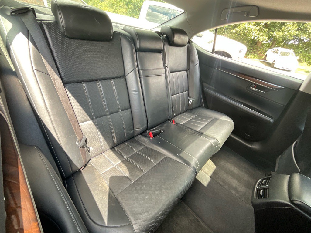 2016 Lexus ES 350 Image 33