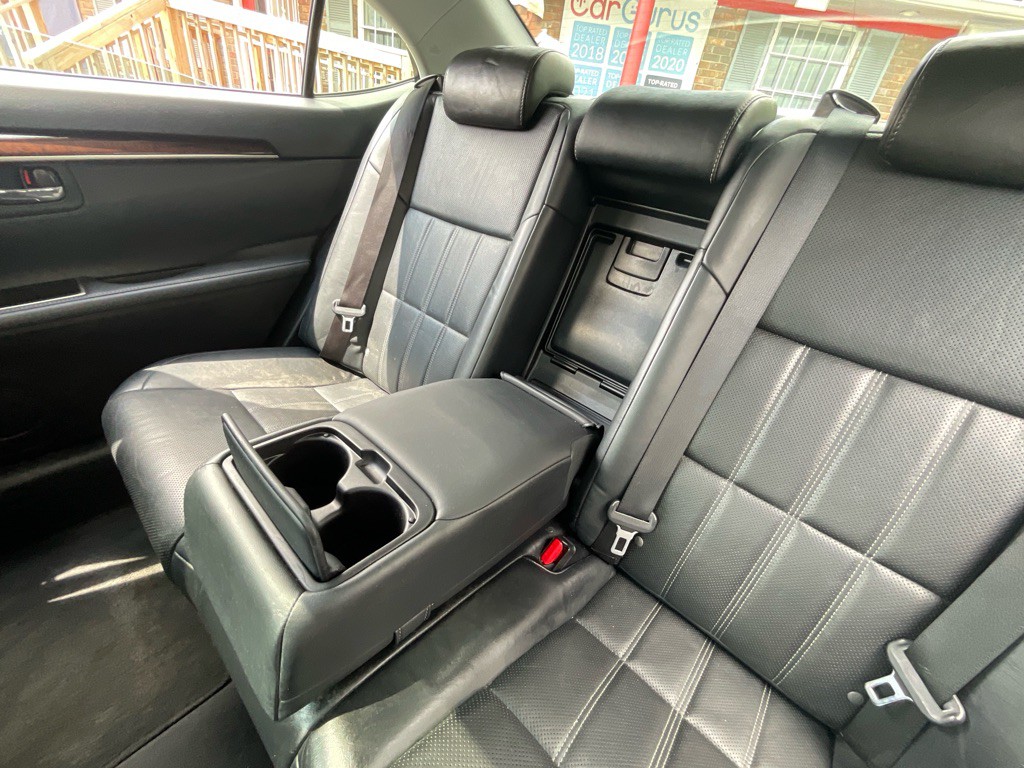 2016 Lexus ES 350 Image 34