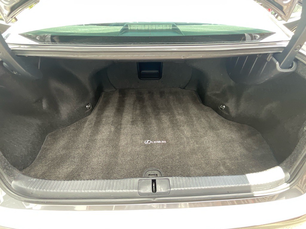 2016 Lexus ES 350 Image 38