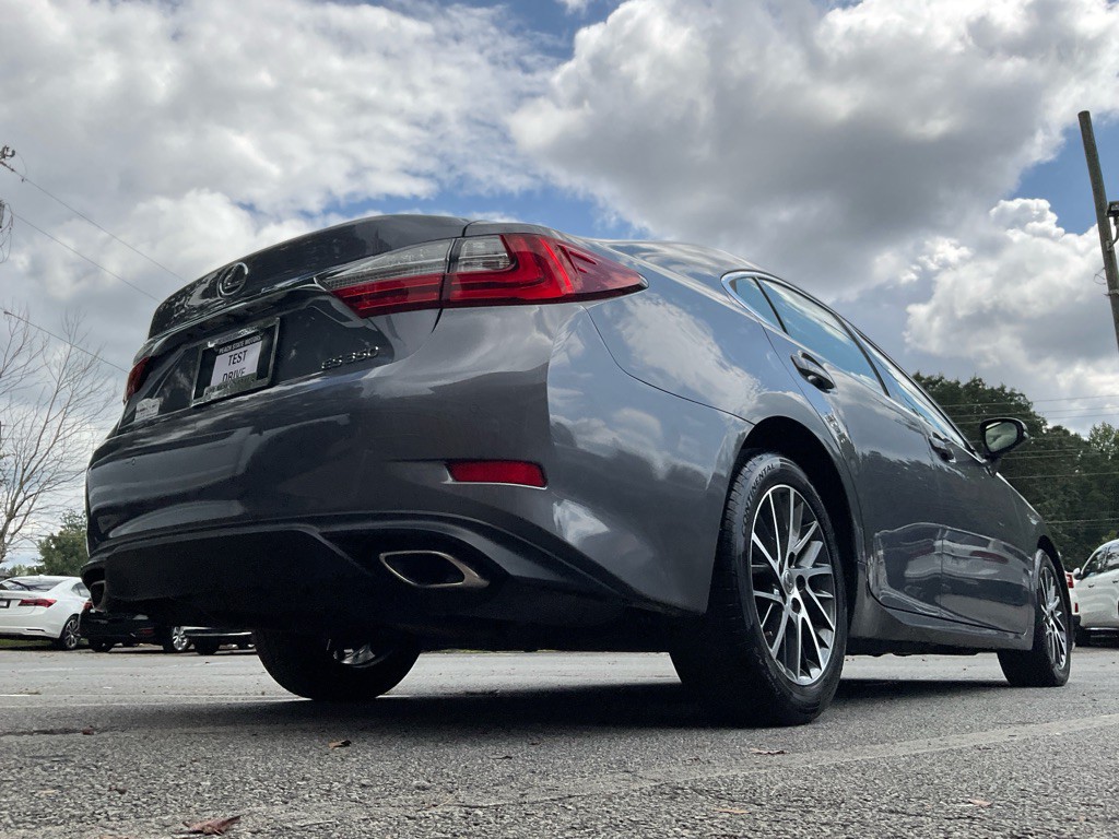 2016 Lexus ES 350 Image 47