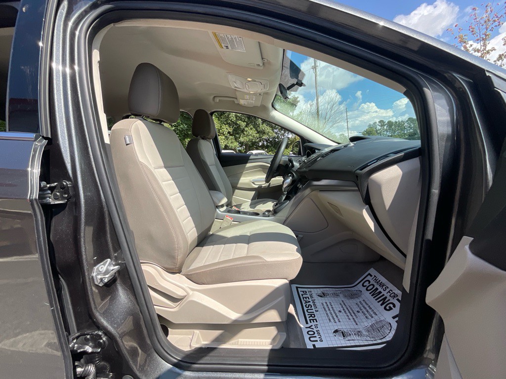 2015 Ford Escape Image 17