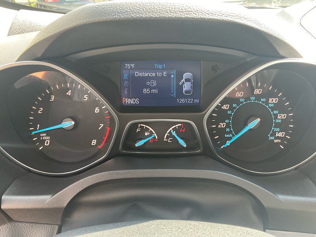 2015 Ford Escape Image 25