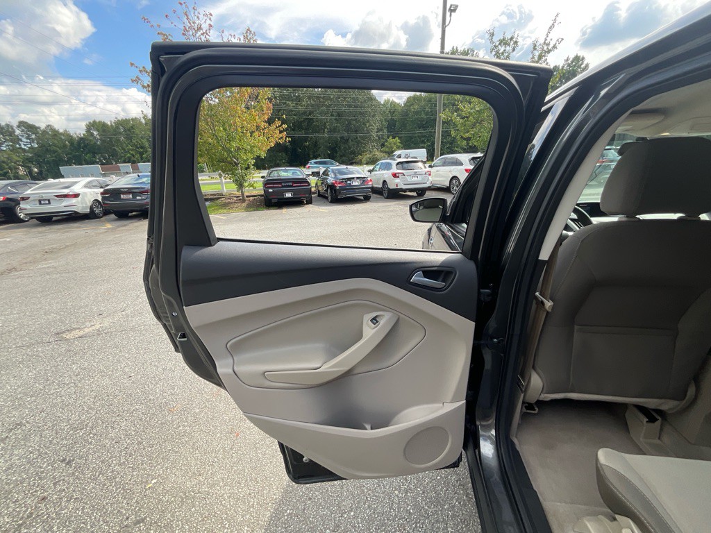 2015 Ford Escape Image 41