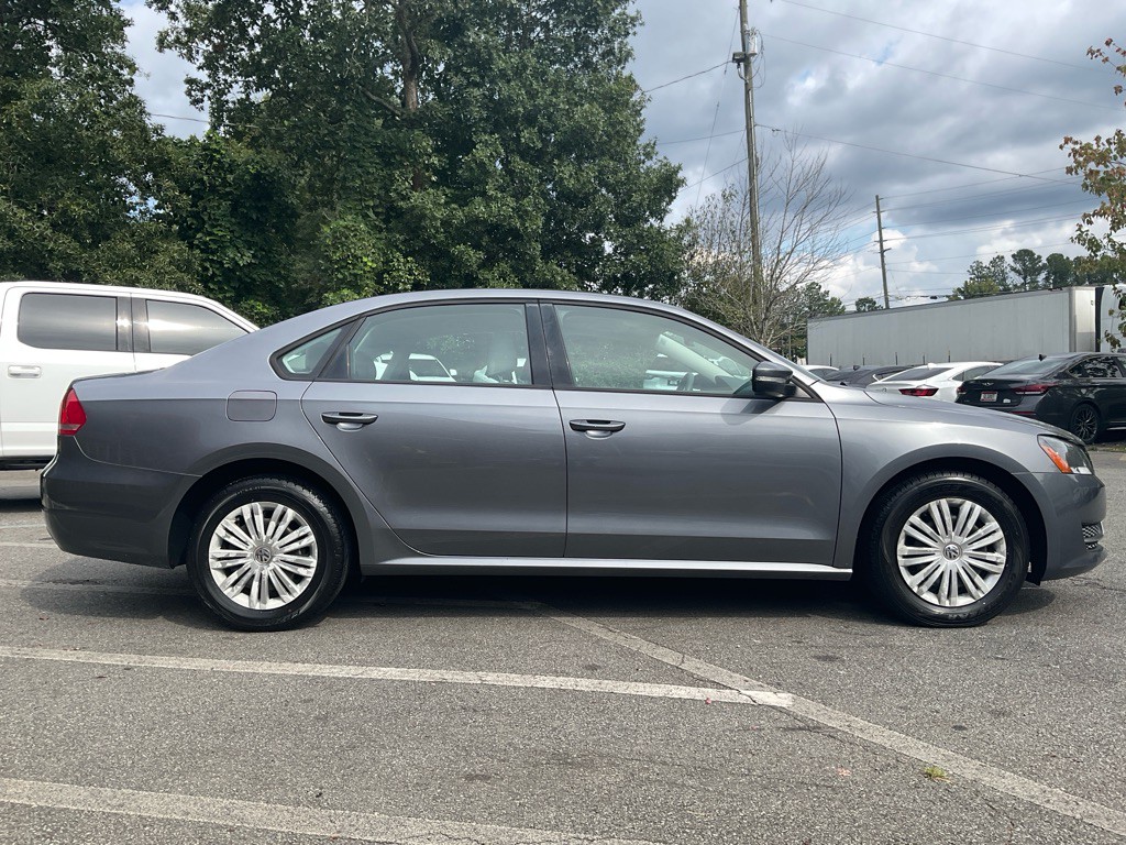 2014 Volkswagen Passat Image 4