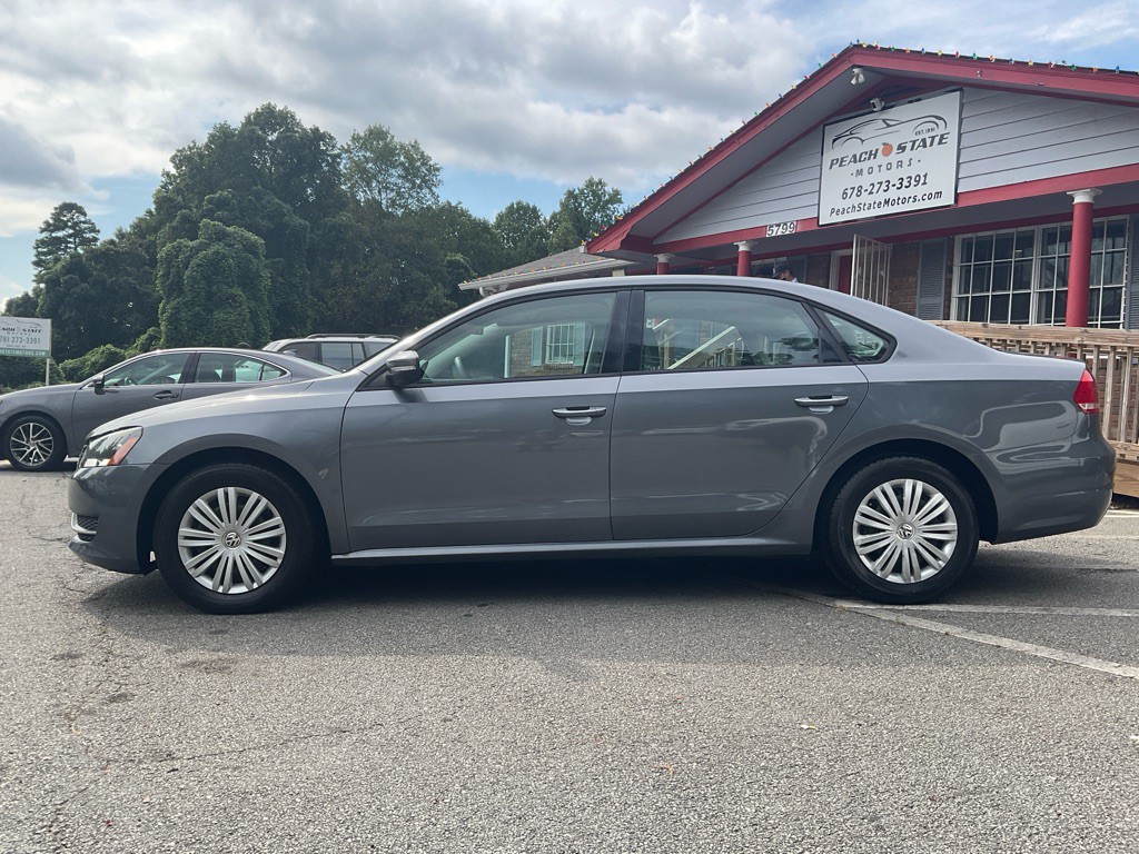 2014 Volkswagen Passat Image 8
